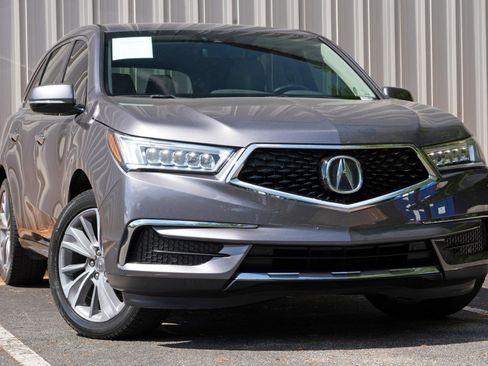Used 2018 Acura MDX w/ Technology Package FWD image 2