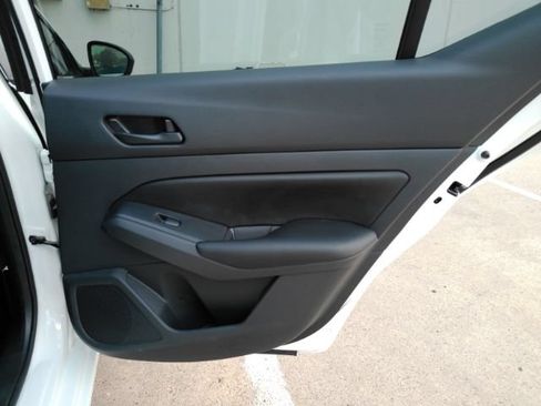 Used 2025 Nissan Altima 2.5 S FWD image 19