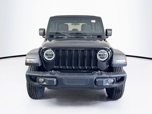 Used 2021 Jeep Wrangler Unlimited Sport AWD/4WD image 2