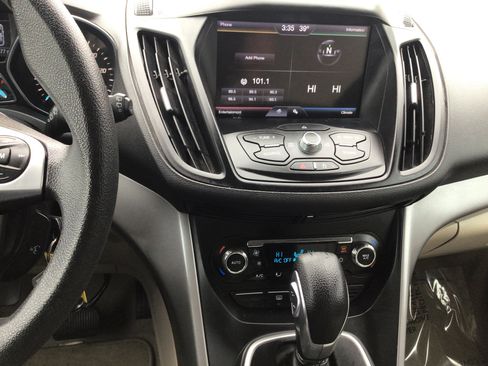 Used 2013 Ford Escape SE image 8
