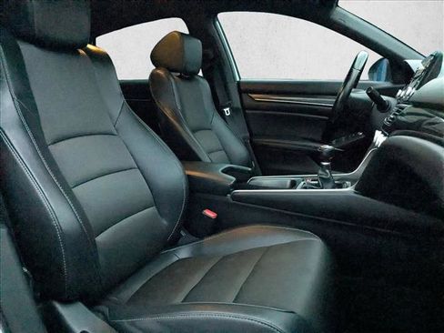 Used 2020 Honda Accord Sport image 21