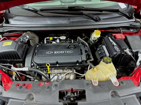 Used 2015 Chevrolet Sonic LT image 29