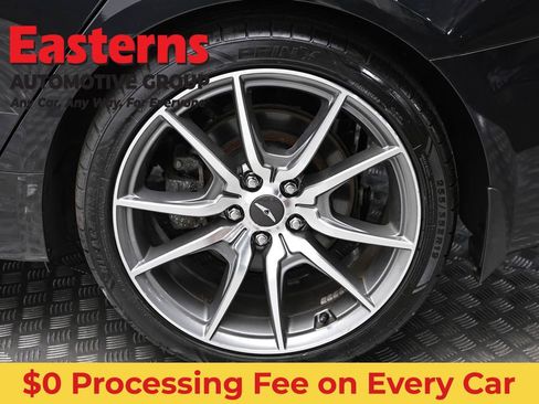 Used 2023 Genesis G70 2.0T AWD/4WD image 8