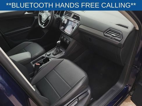 Used 2021 Volkswagen Tiguan SE image 11