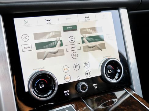 Used 2021 Land Rover Range Rover P525 Westminster Edition image 30