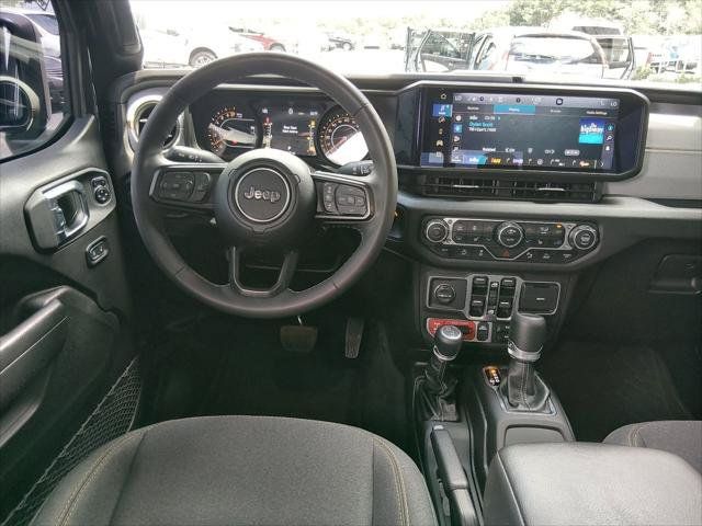 Certified 2025 Jeep Gladiator Sport AWD/4WD image 10