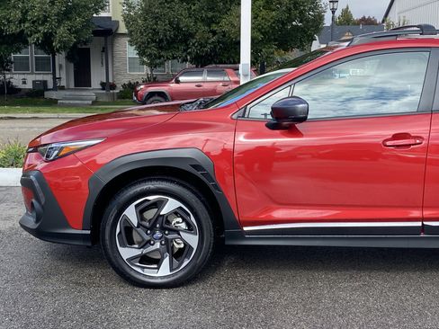 Used 2025 Subaru Crosstrek 2.5i Limited w/ Crosstrek Mirror Package image 2