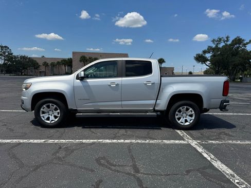 Used 2017 Chevrolet Colorado LT w/ LT Convenience Package image 10
