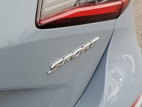 Used 2024 Honda Civic Sport image 6