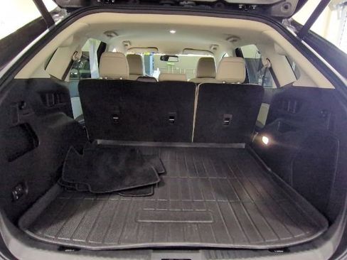 Used 2023 Ford Edge Titanium AWD/4WD image 18
