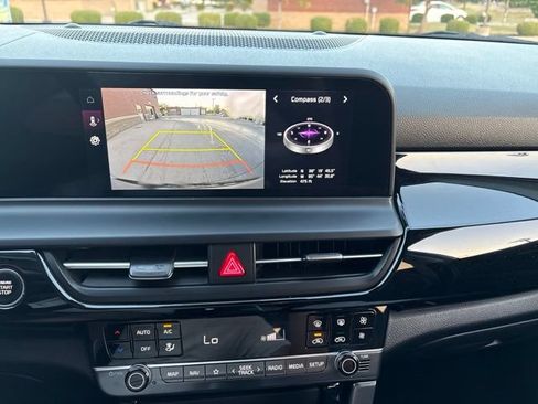 Used 2024 Kia Seltos S FWD image 18