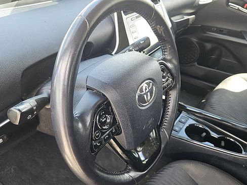 Used 2021 Toyota Prius Prime LE w/ Carpet Mat Package (TMS) image 18