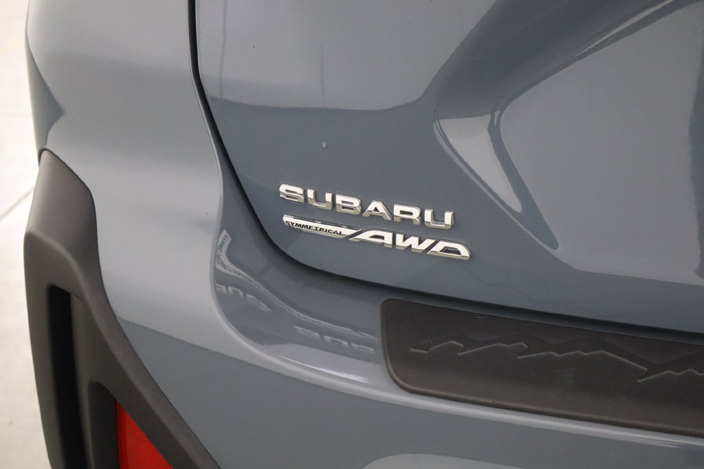 Used 2024 Subaru Crosstrek 2.0i Premium AWD/4WD image 40