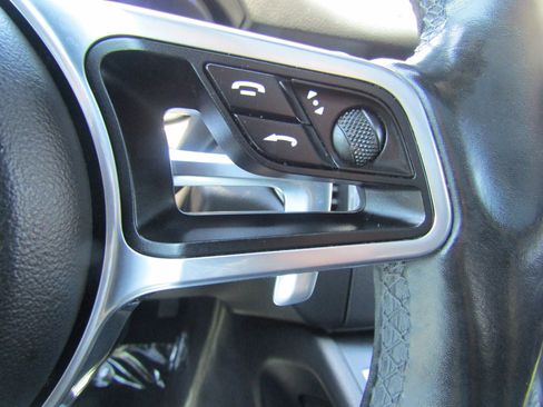 Used 2015 Porsche Macan S w/ Premium Package Plus AWD/4WD image 36