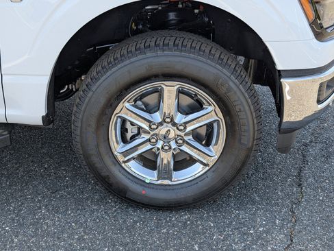 New 2025 Ford F150 XLT w/ Equipment Group 302A MID image 7