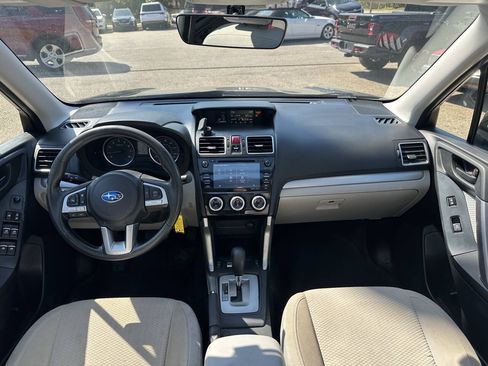 Used 2017 Subaru Forester 2.5i Premium w/ All-Weather Package AWD/4WD image 26