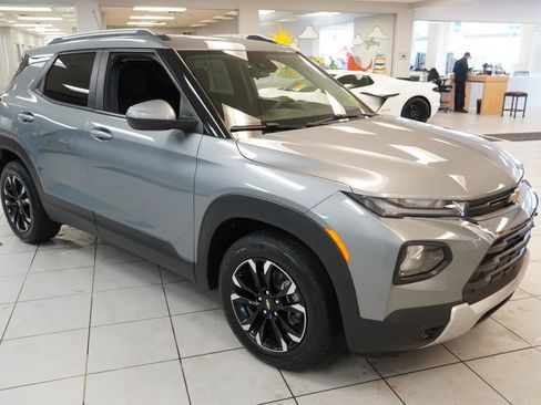 Used 2023 Chevrolet TrailBlazer LT image 16