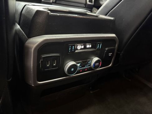 Used 2019 Ford Expedition Max Platinum image 28