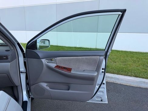 Used 2007 Toyota Corolla LE FWD image 17