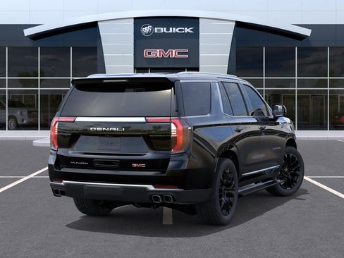 New 2026 GMC Yukon Denali w/ Denali Reserve Package AWD/4WD image 4