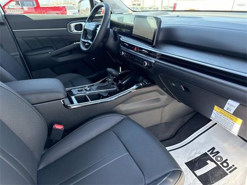 New 2026 Kia Sorento SX image 18