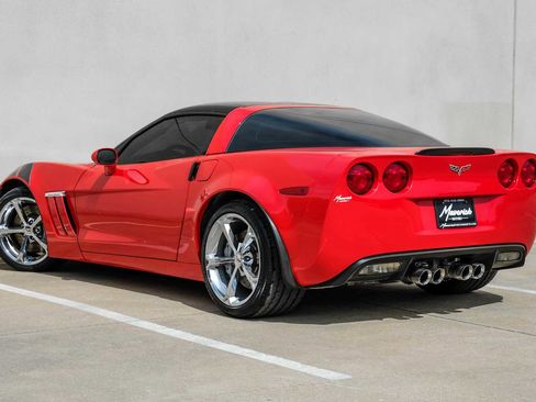 Used 2010 Chevrolet Corvette Grand Sport w/ Preferred Equipment Group RWD image 10