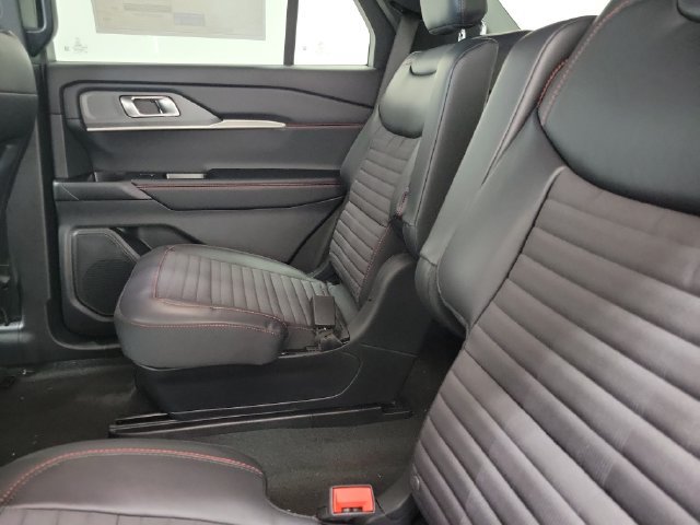 New 2027 Ford Explorer ST-Line AWD/4WD image 10