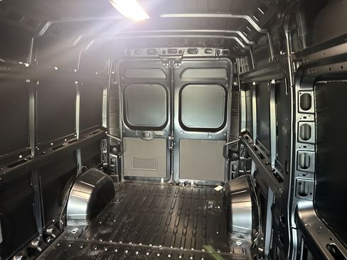 New 2026 RAM ProMaster 2500 w/ Advanced Safety Group FWD image 13
