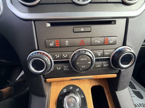 Used 2013 Land Rover LR4 HSE image 10
