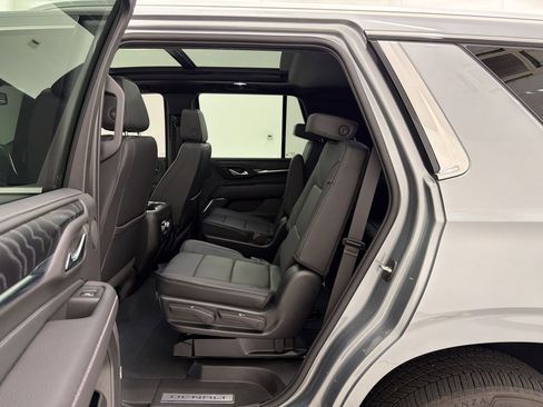Used 2023 GMC Yukon Denali w/ LPO, Floor Liner Package RWD image 14