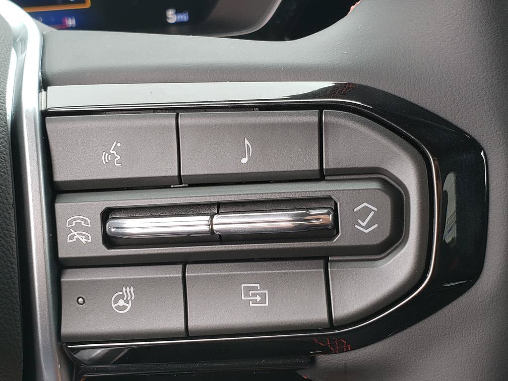 New 2026 Chevrolet Colorado Z71 w/ Technology Package AWD/4WD image 33