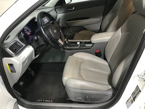 Used 2016 Kia Optima EX FWD image 10