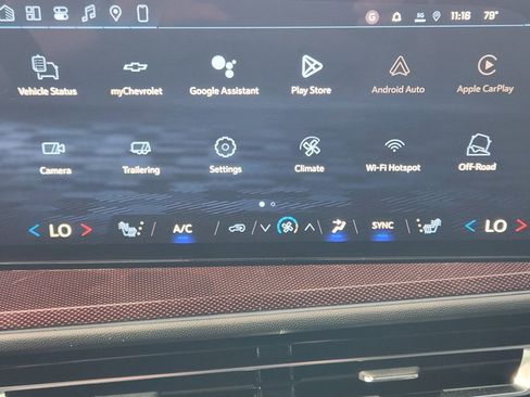 New 2026 Chevrolet Traverse Z71 w/ Driver Confidence Package image 12