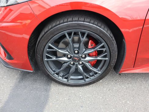 Used 2024 Chevrolet Corvette Stingray Premium Conv w/ Chrome Exterior Badge Package image 36
