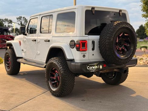 Used 2020 Jeep Wrangler Unlimited Sahara AWD/4WD image 6