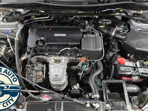 Used 2017 Honda Accord EX-L image 38