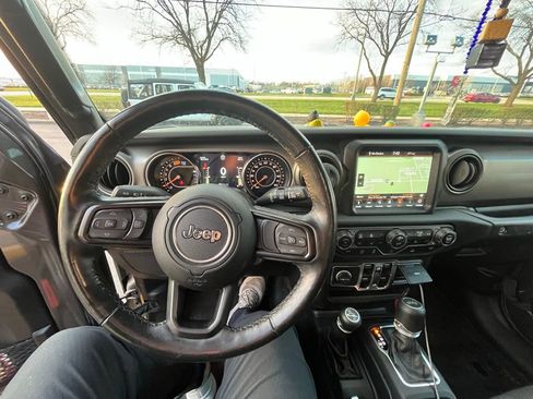 Used 2021 Jeep Wrangler Unlimited Sport image 10