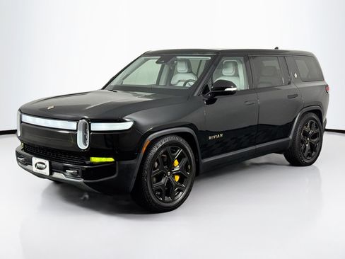 Used 2023 Rivian R1S Adventure AWD/4WD image 6