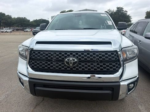 Used 2021 Toyota Tundra SR5 AWD/4WD image 2