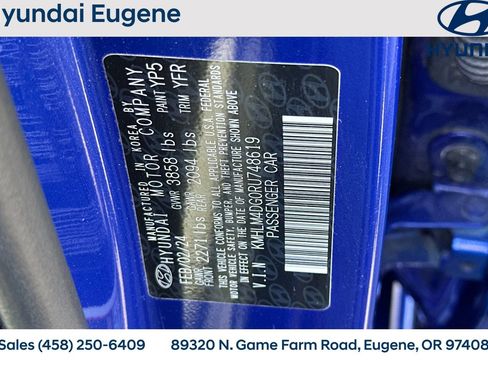 Used 2024 Hyundai Elantra SEL FWD image 36