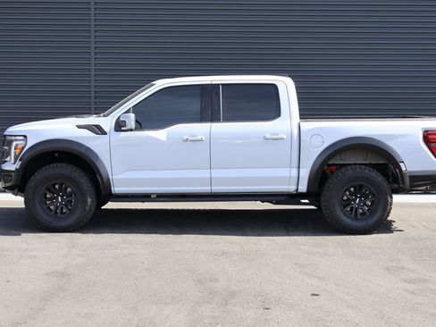 Used 2025 Ford F150 Raptor image 8