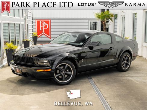 Used 2008 Ford Mustang GT Premium RWD image 1