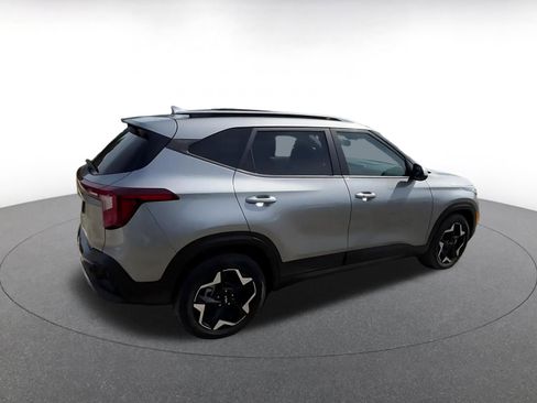 Used 2025 Kia Seltos S FWD image 15