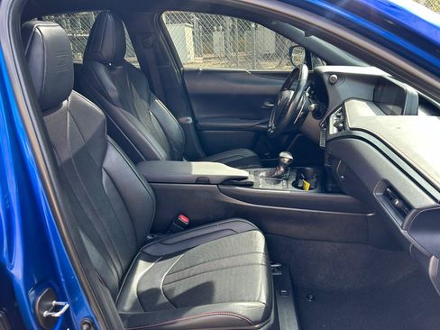 Used 2020 Lexus UX 250h F Sport w/ F Sport Premium Package AWD/4WD image 19