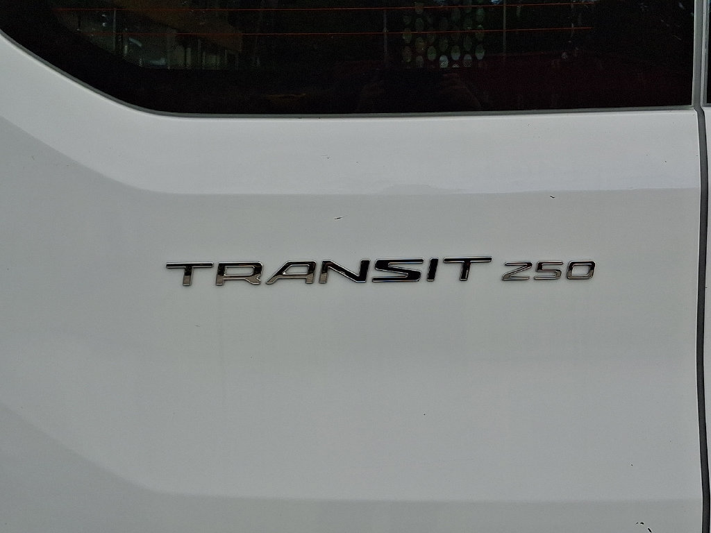 Used 2025 Ford Transit 250 Low Roof w/ Exterior Upgrade Package RWD image 10
