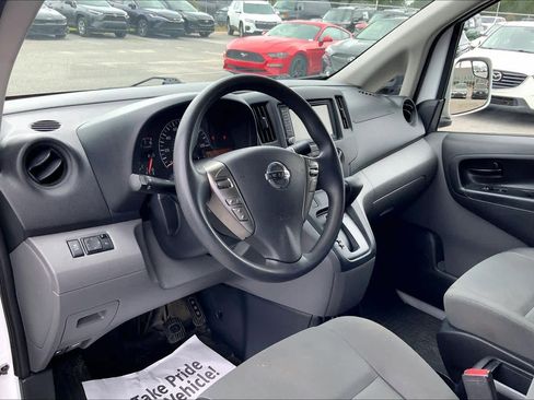 Used 2020 Nissan NV200 SV FWD image 17