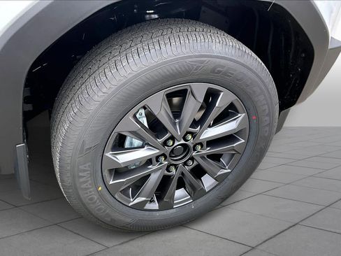 New 2026 Toyota Land Cruiser image 12