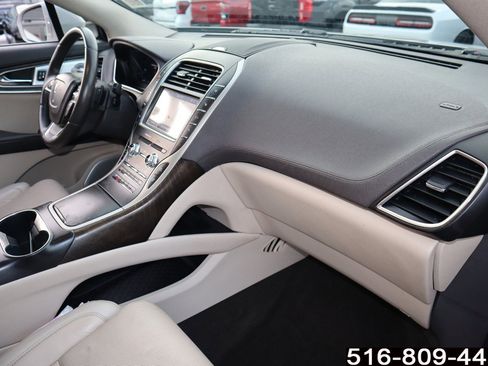 Used 2020 Lincoln Nautilus Reserve w/ Equipment Group 202A image 26