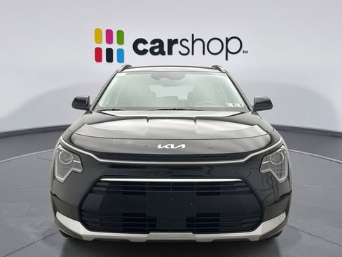 Used 2024 Kia Niro EX image 8