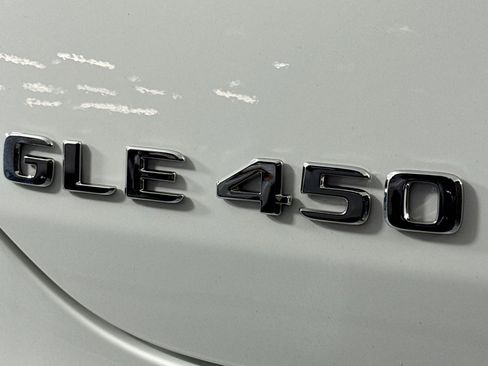 New 2026 Mercedes-Benz GLE 450 4MATIC Coupe image 8